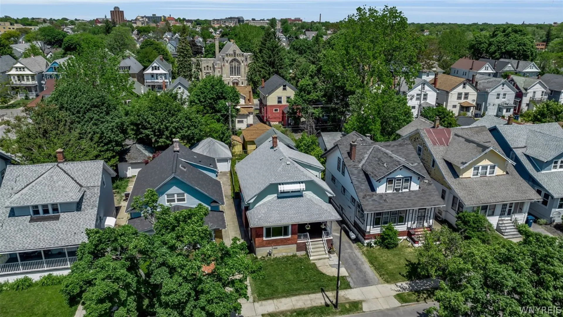 Property at 14 Donaldson Road, Buffalo, NY 14208 43