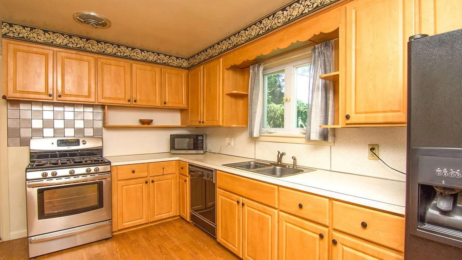 Property at 115 Huntington Road, Onondaga, NY 13219 12