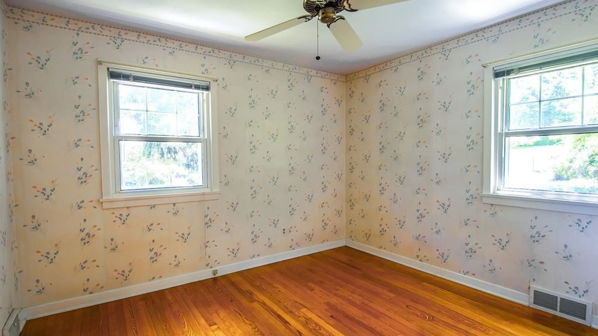 Property at 115 Huntington Road, Onondaga, NY 13219 13