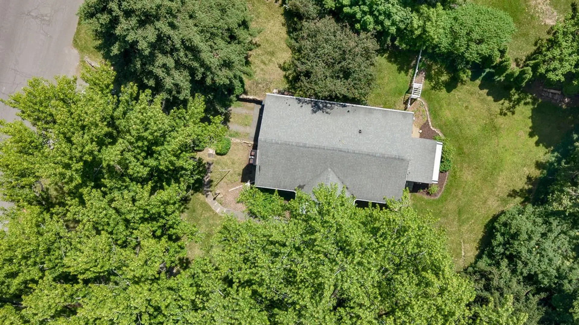Property at 115 Huntington Road, Onondaga, NY 13219 32