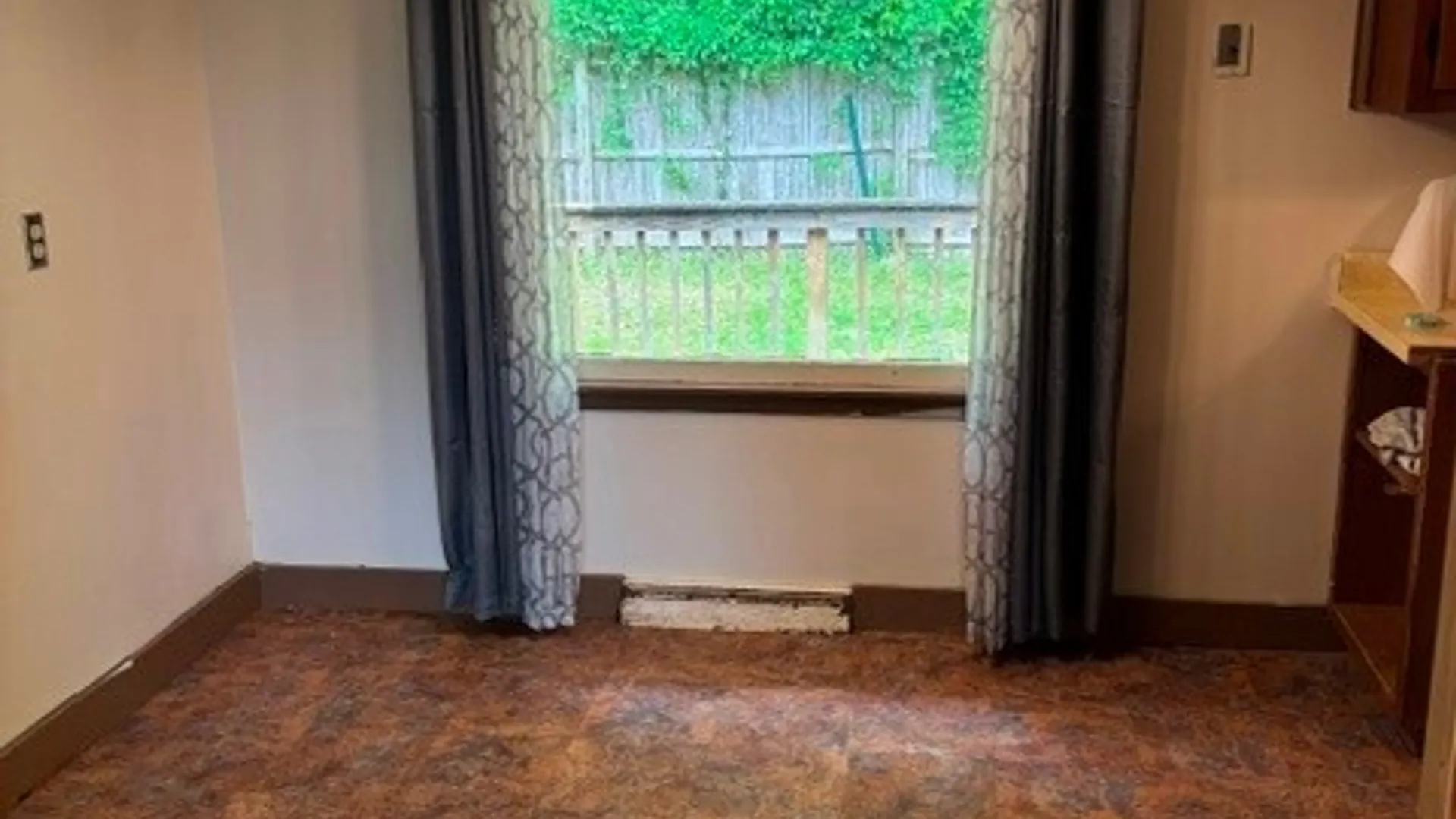 Property at 118 Parsons Road, Camillus, NY 13031 10