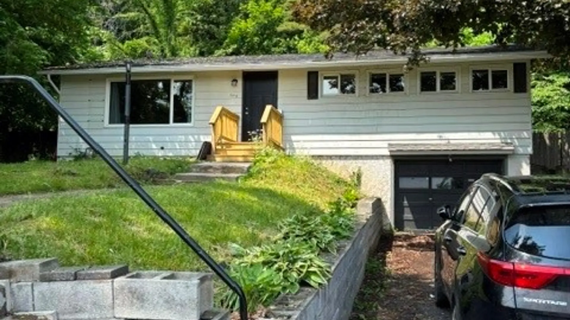 Property at 118 Parsons Road, Camillus, NY 13031 2