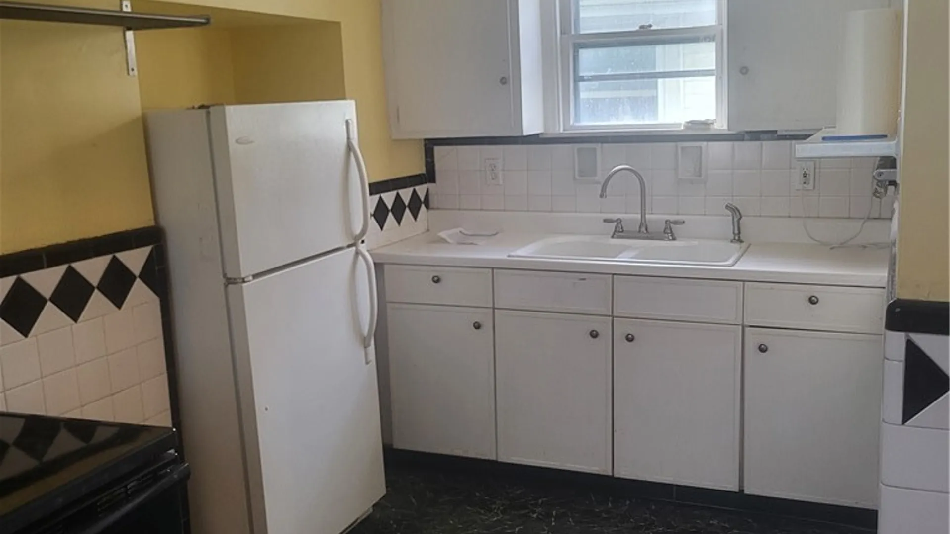 Property at 298 Normal Avenue, Buffalo, NY 14213 12