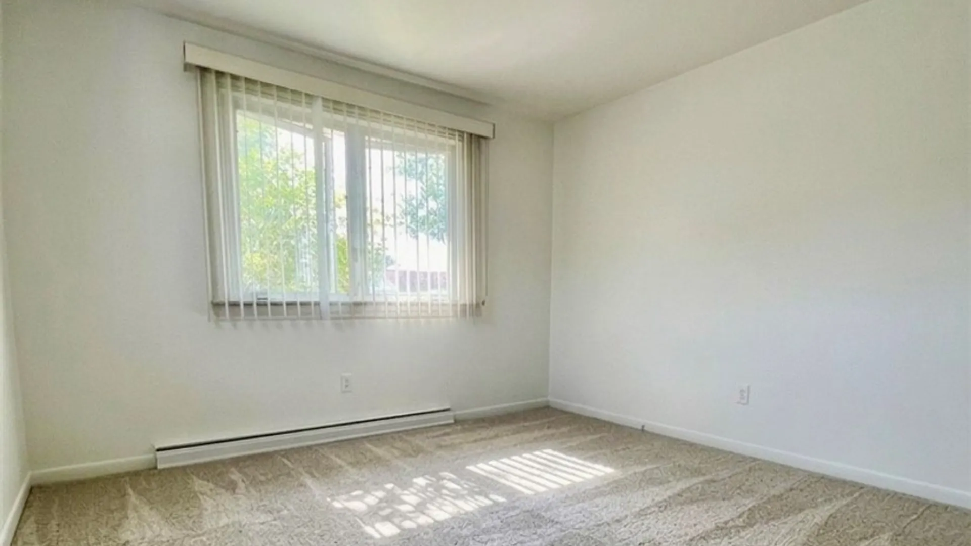 Property at 53 Winkler Drive, Tonawanda, NY 14150 21