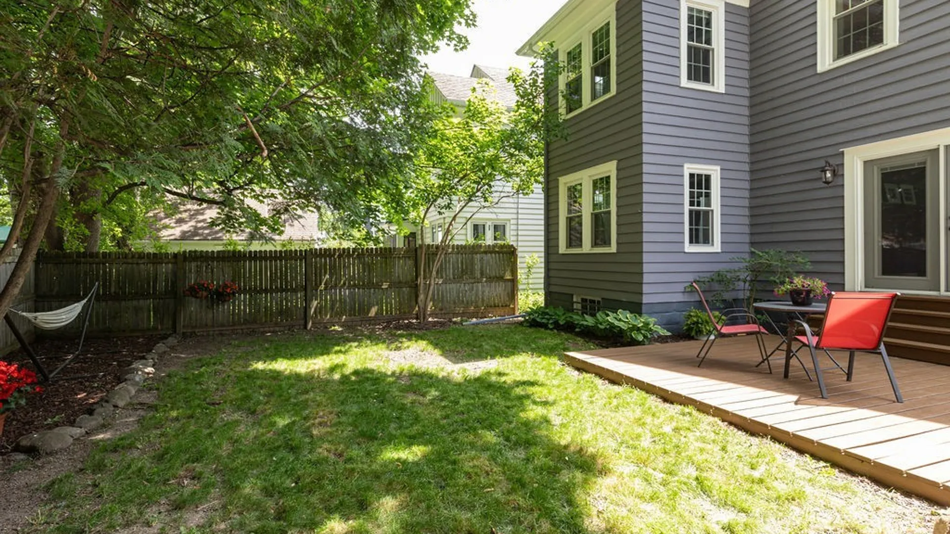 Property at 608 Charmouth Drive, Syracuse, NY 13207 5