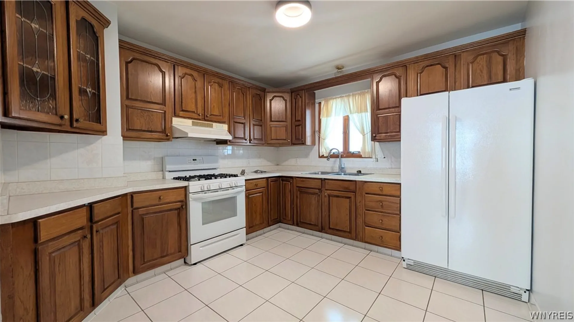 Property at 88 Commonwealth Avenue, Buffalo, NY 14216 5