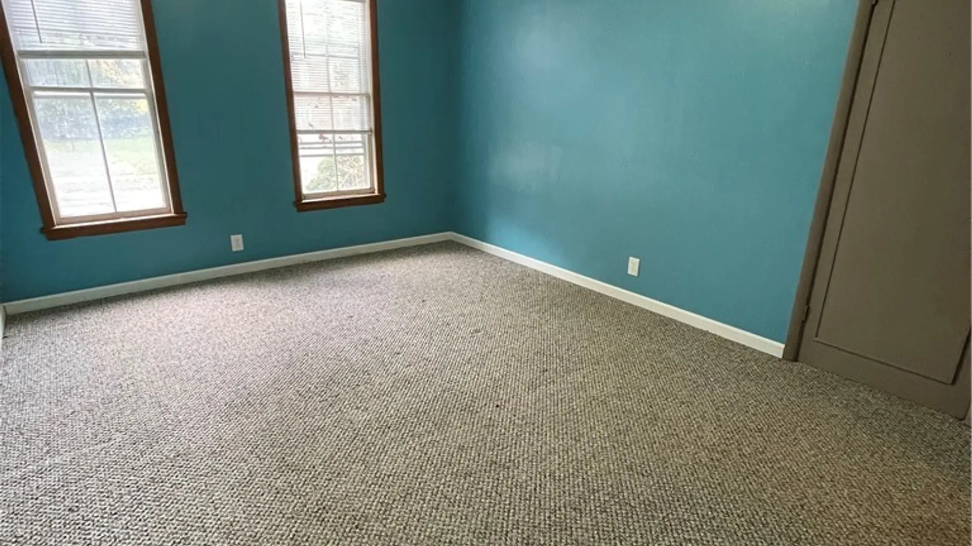 Property at 50-52 Capitol Street, Auburn, NY 13021 11