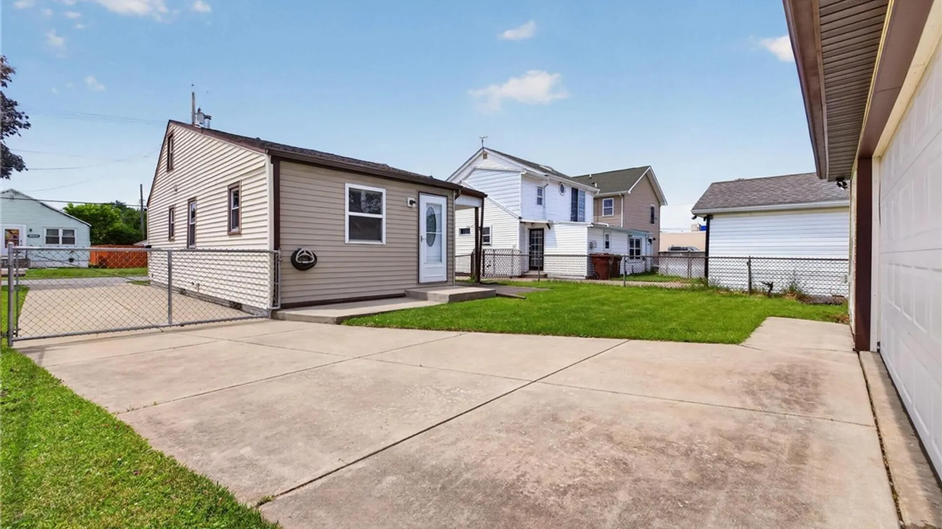 Property at 255 Roland Street, Cheektowaga, NY 14212 24