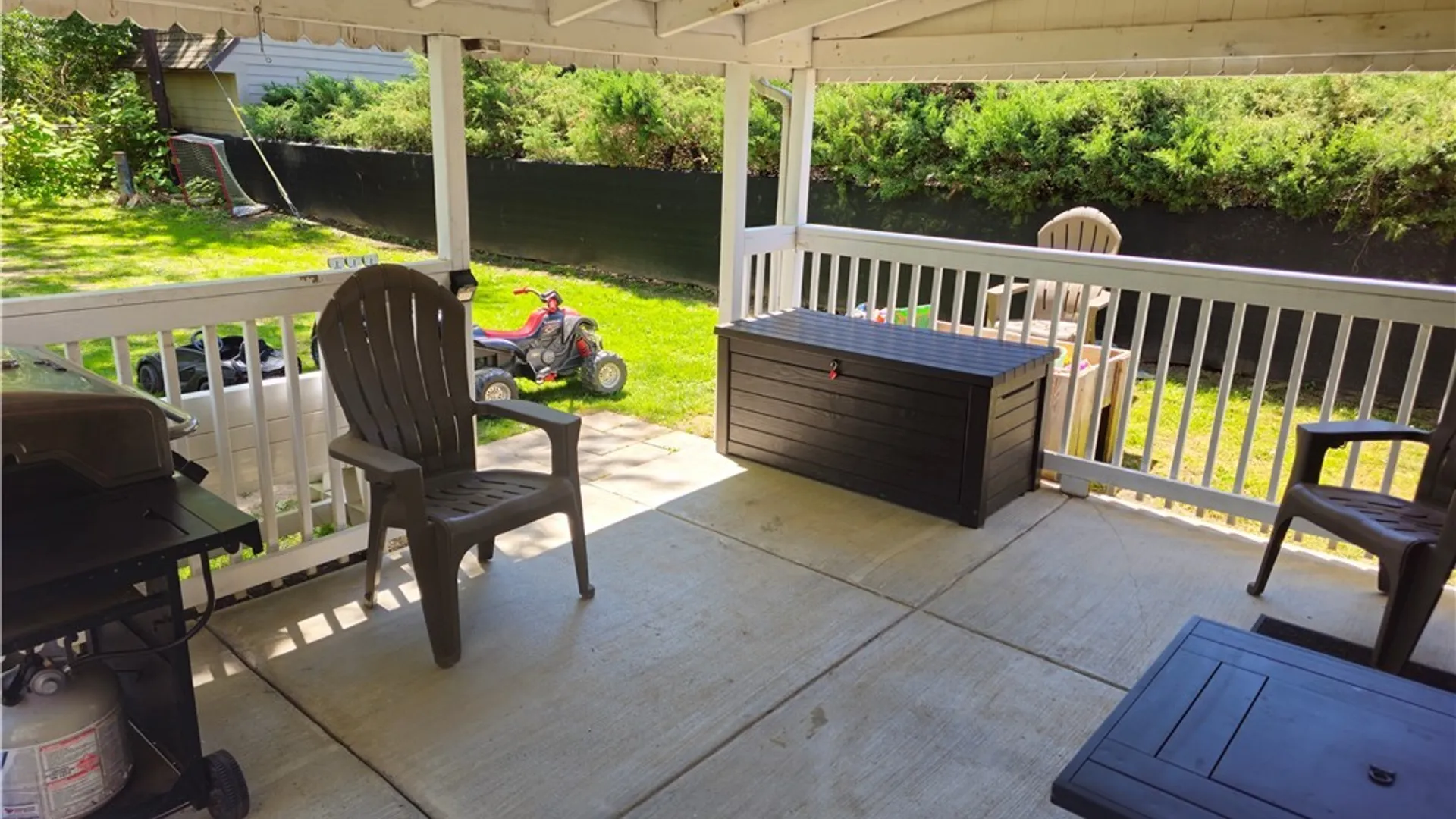 Property at 11 Joel Drive, Cheektowaga, NY 14043 30
