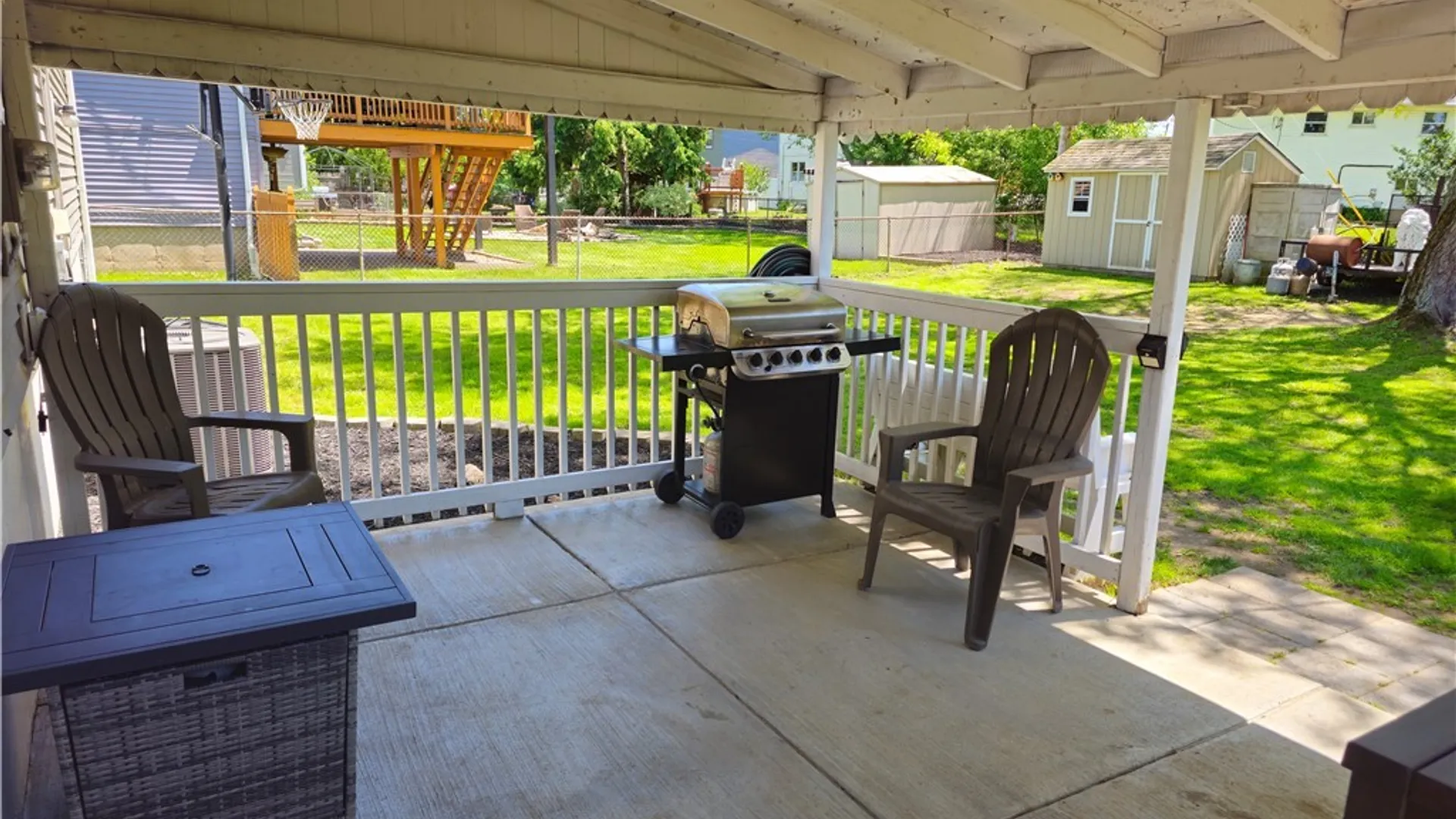 Property at 11 Joel Drive, Cheektowaga, NY 14043 32