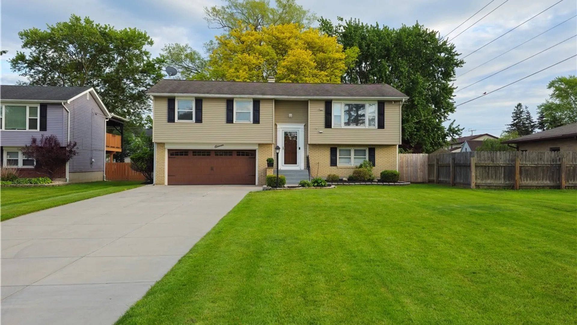 Property at 11 Joel Drive, Cheektowaga, NY 14043 36