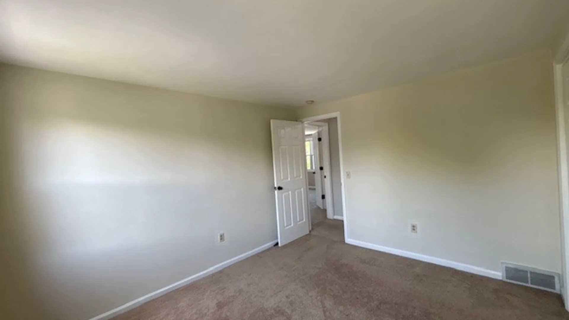 Property at 8418 Sugar Pine Circle, Clay, NY 13090 28