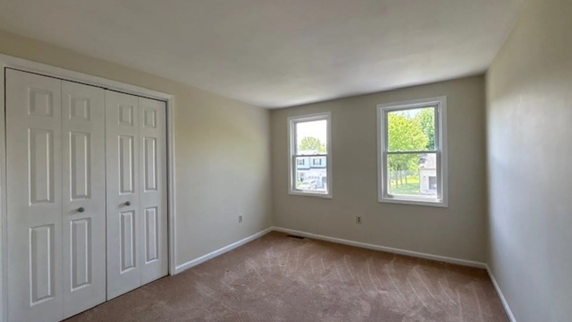 Property at 8418 Sugar Pine Circle, Clay, NY 13090 29