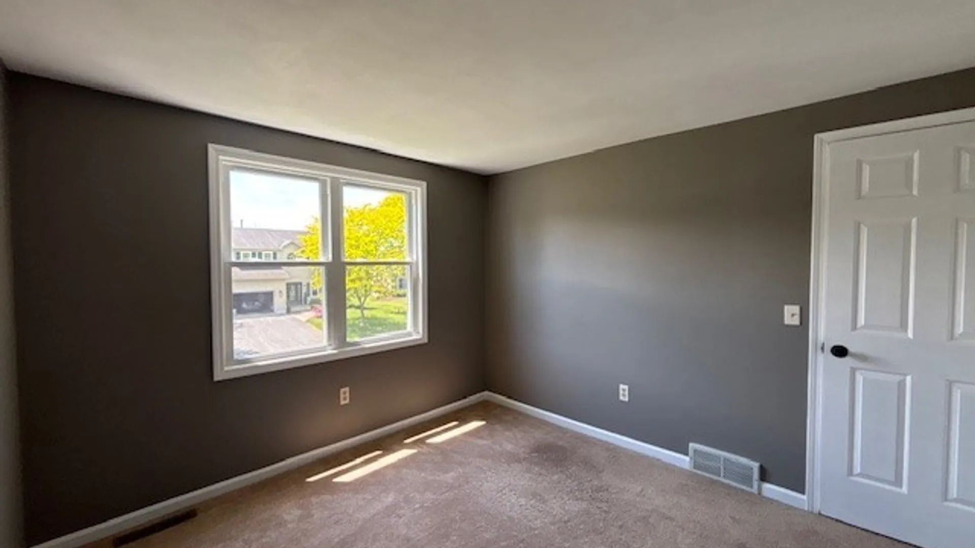 Property at 8418 Sugar Pine Circle, Clay, NY 13090 40