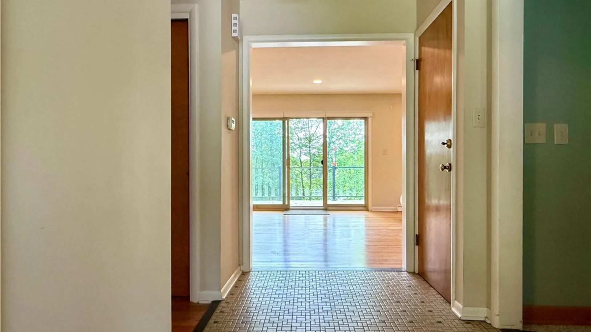 Property at 146 Edgehill Road, Syracuse, NY 13224 6