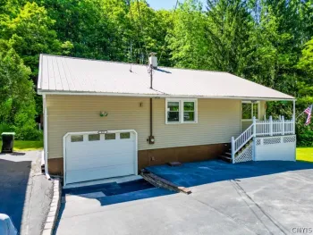 Property at 601 Spinnerville Gulf Rd N, German Flatts, NY 13357