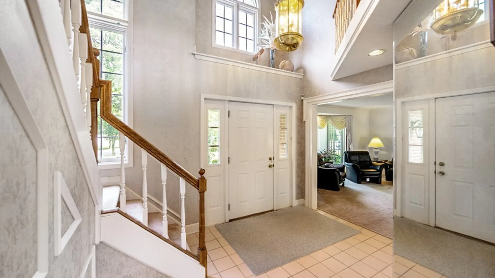 Property at 23 Wakecliffe Drive, Greece, NY 14616 4