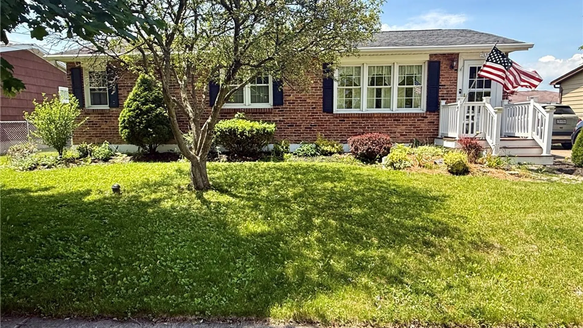 Property at 1376 101st Street, Niagara Falls, NY 14304 2