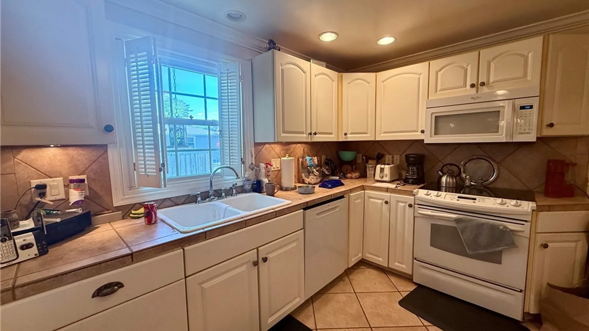 Property at 1376 101st Street, Niagara Falls, NY 14304 8