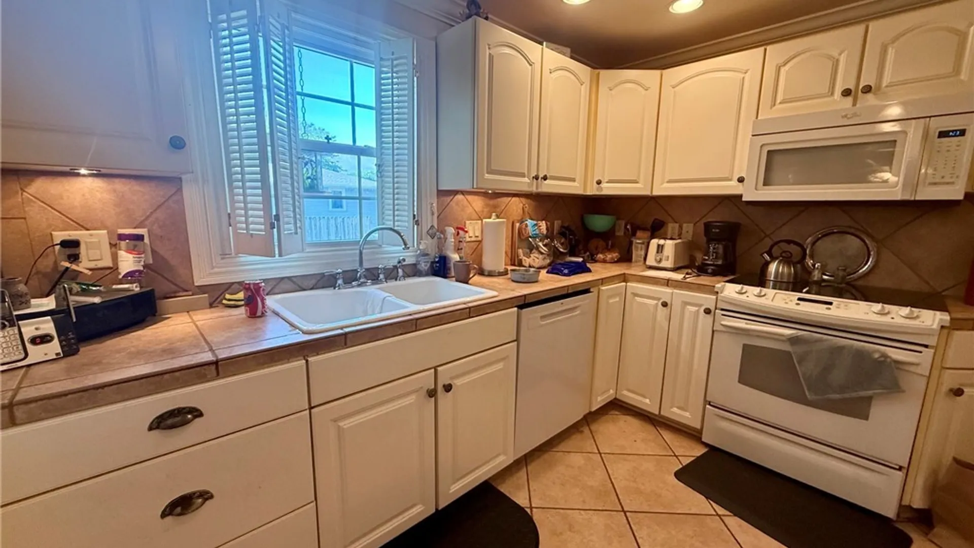Property at 1376 101st Street, Niagara Falls, NY 14304 9