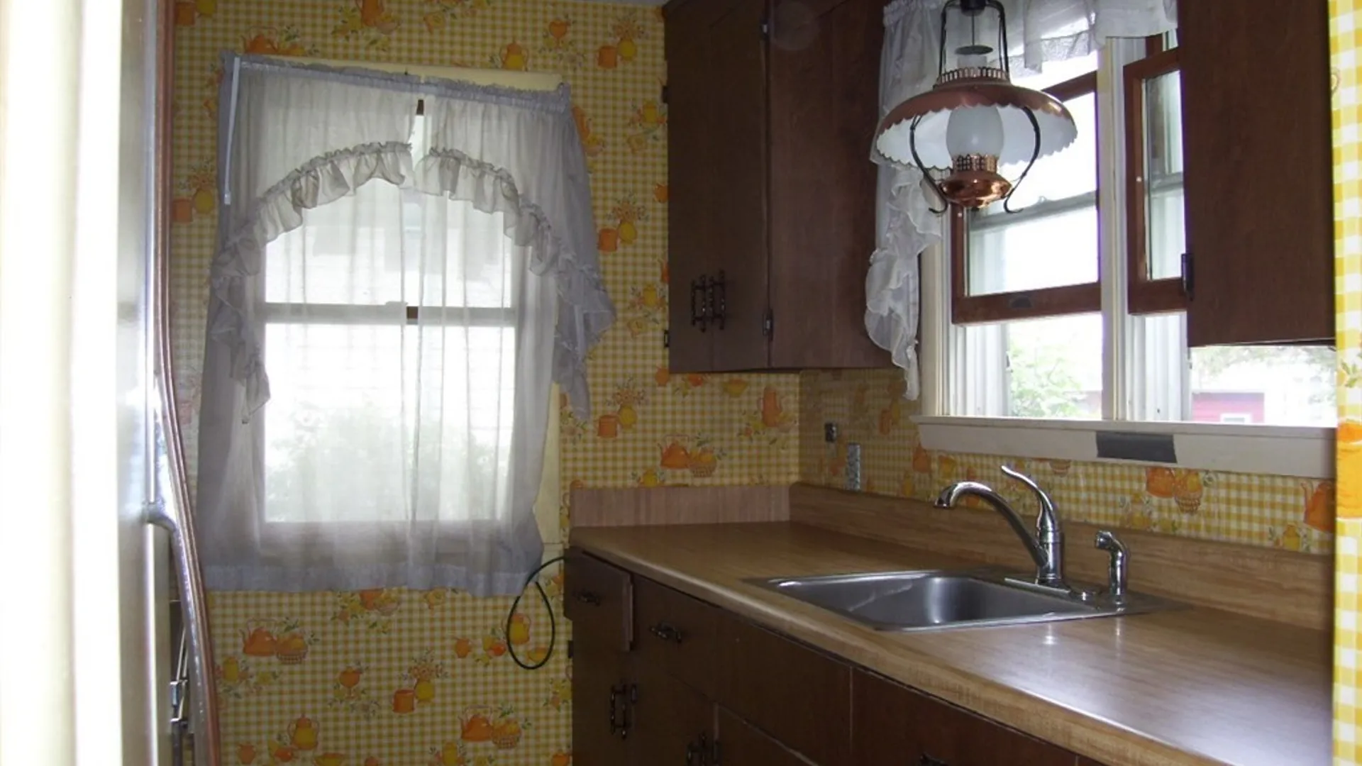 Property at 111 Wilmore Place, Syracuse, NY 13208 5