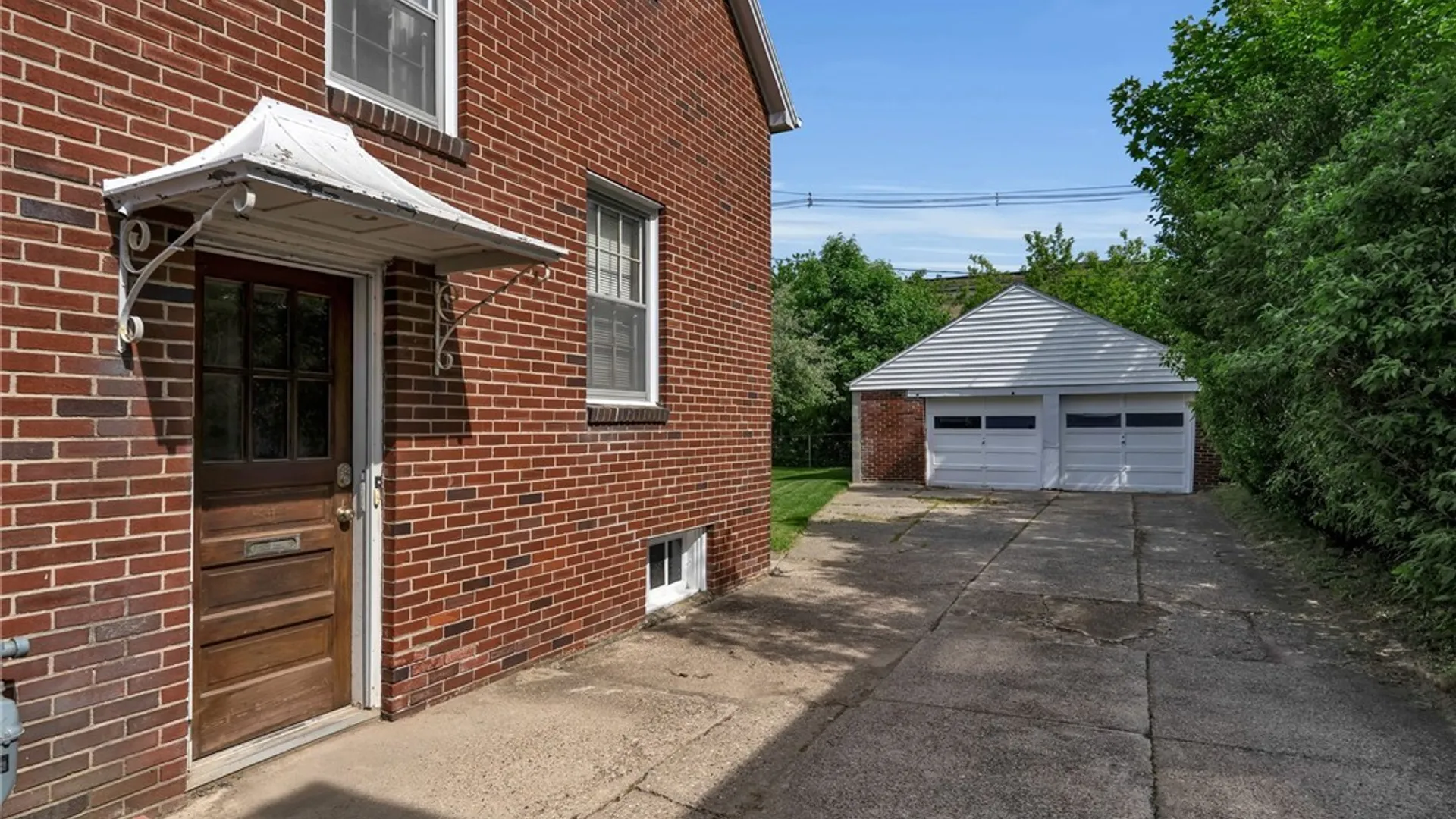 Property at 126 Straley Avenue, Cheektowaga, NY 14211 2