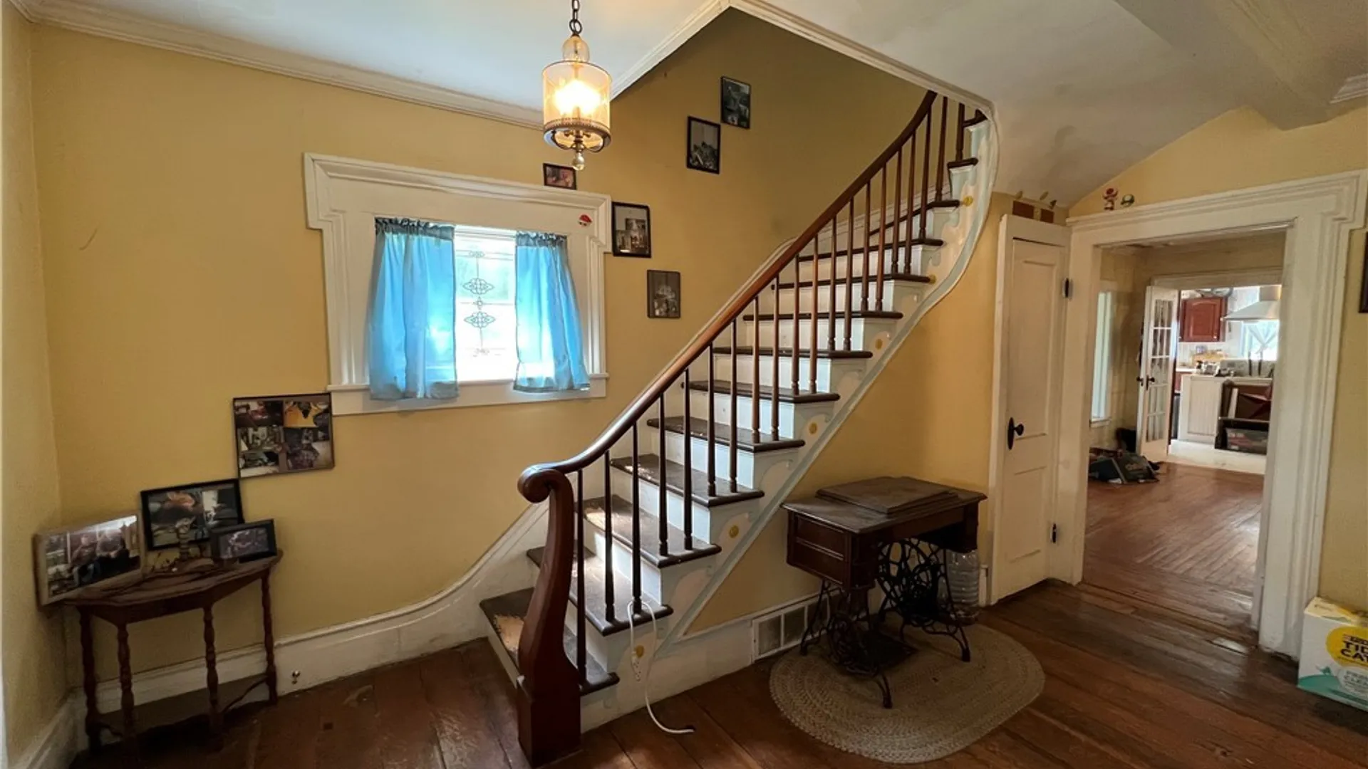 Property at 2559 Youngstown Lockport Road, Porter, NY 14131 6