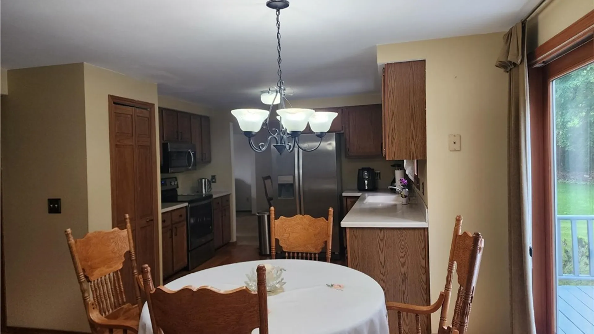 Property at 608 Mallard Drive, Camillus, NY 13031 14
