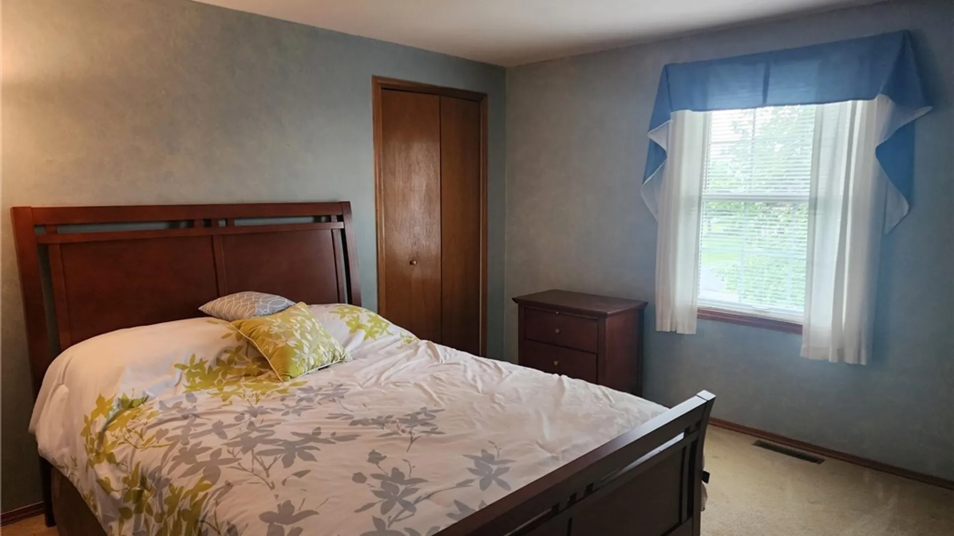 Property at 608 Mallard Drive, Camillus, NY 13031 22