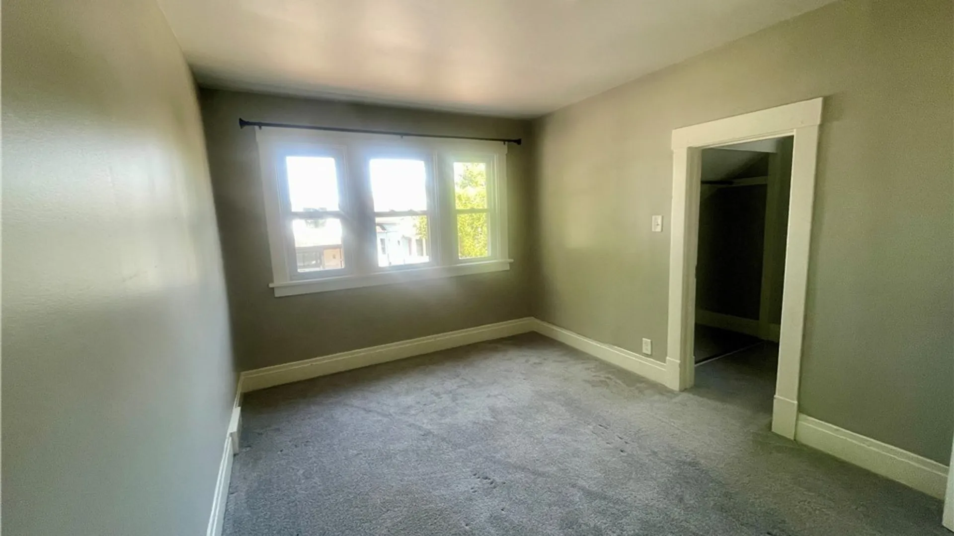 Property at 83 Lakewood Avenue, Buffalo, NY 14220 14