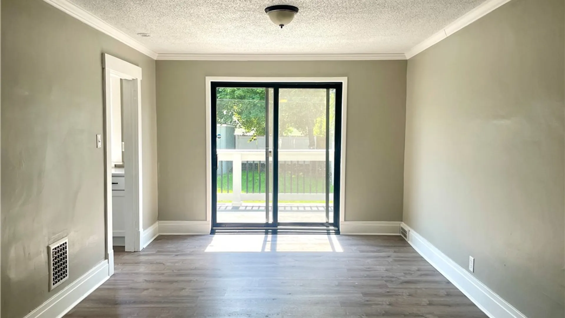 Property at 83 Lakewood Avenue, Buffalo, NY 14220 8