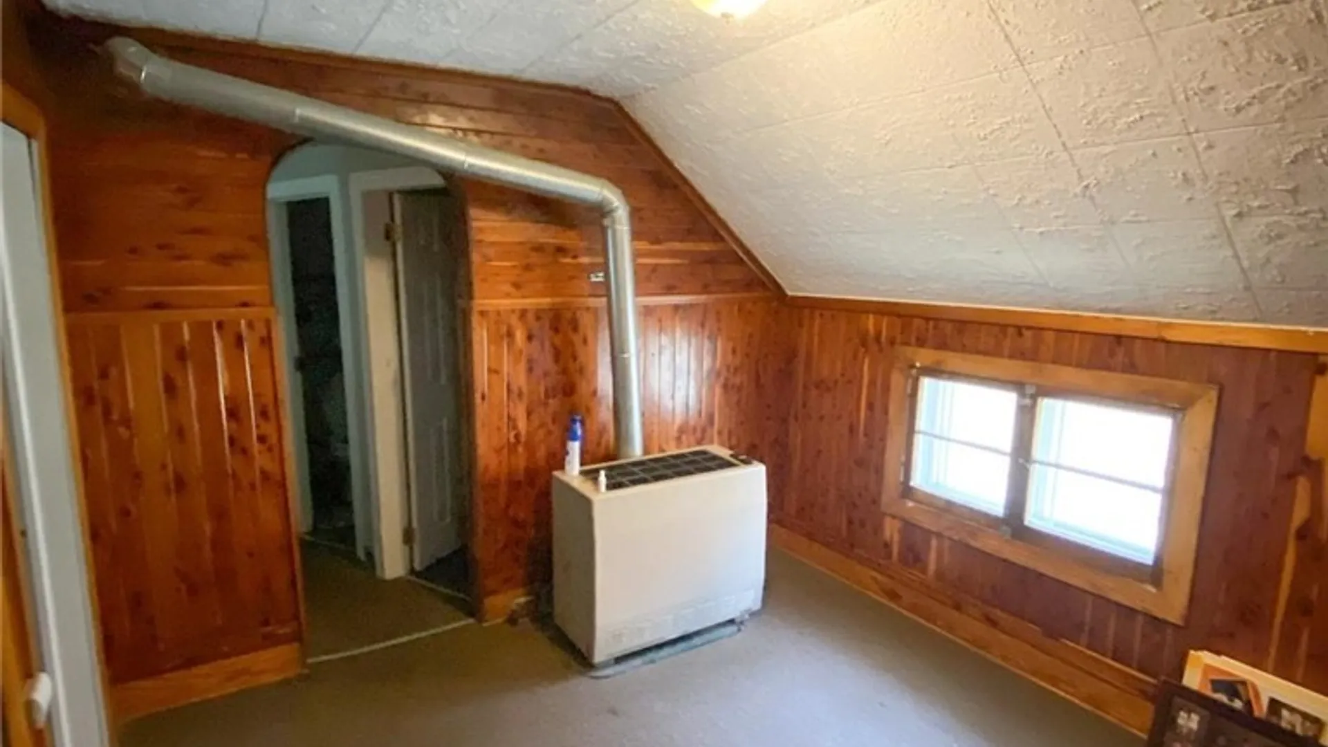 Property at 81 Kingston Place, Buffalo, NY 14210 14