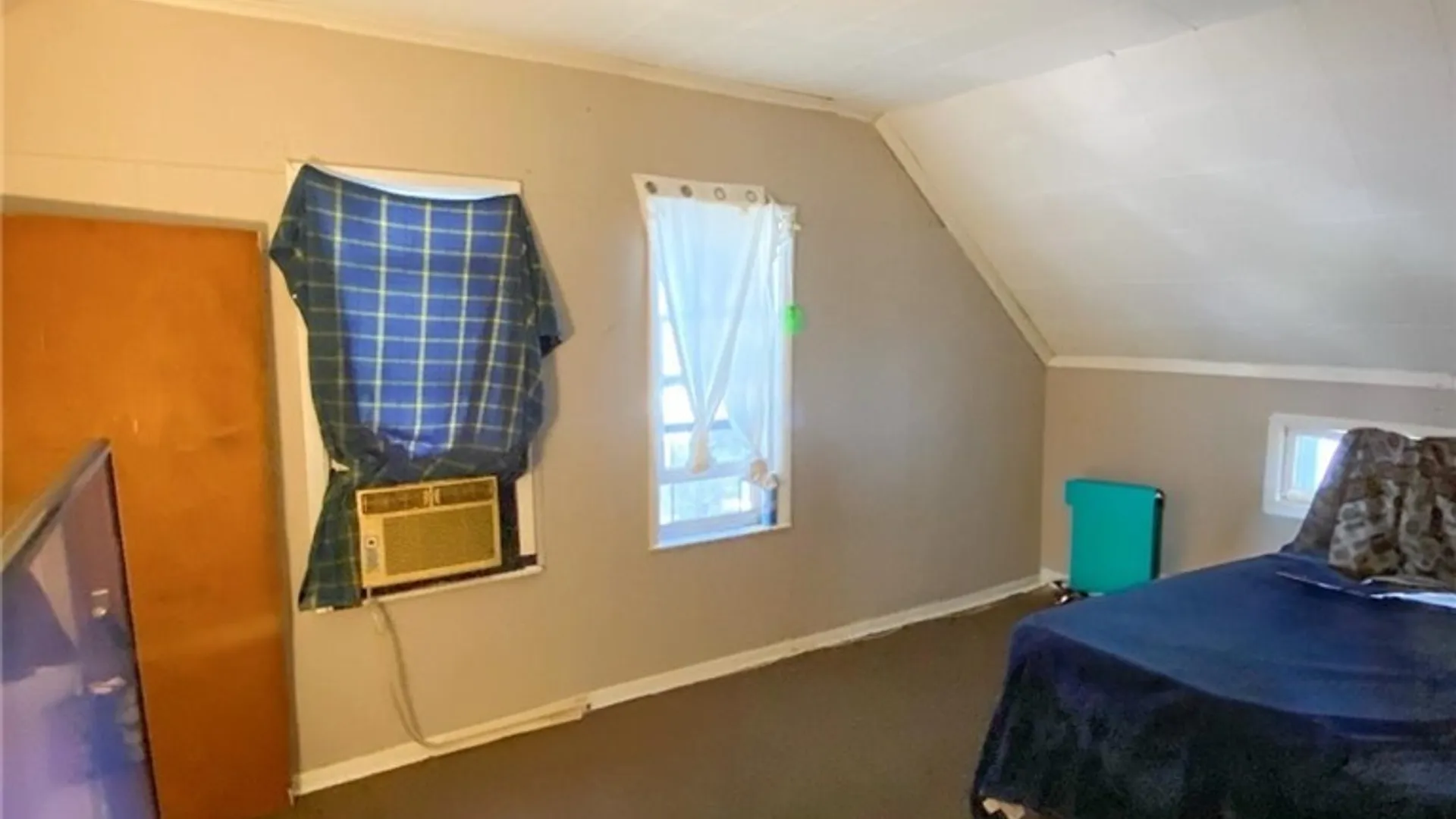 Property at 81 Kingston Place, Buffalo, NY 14210 17