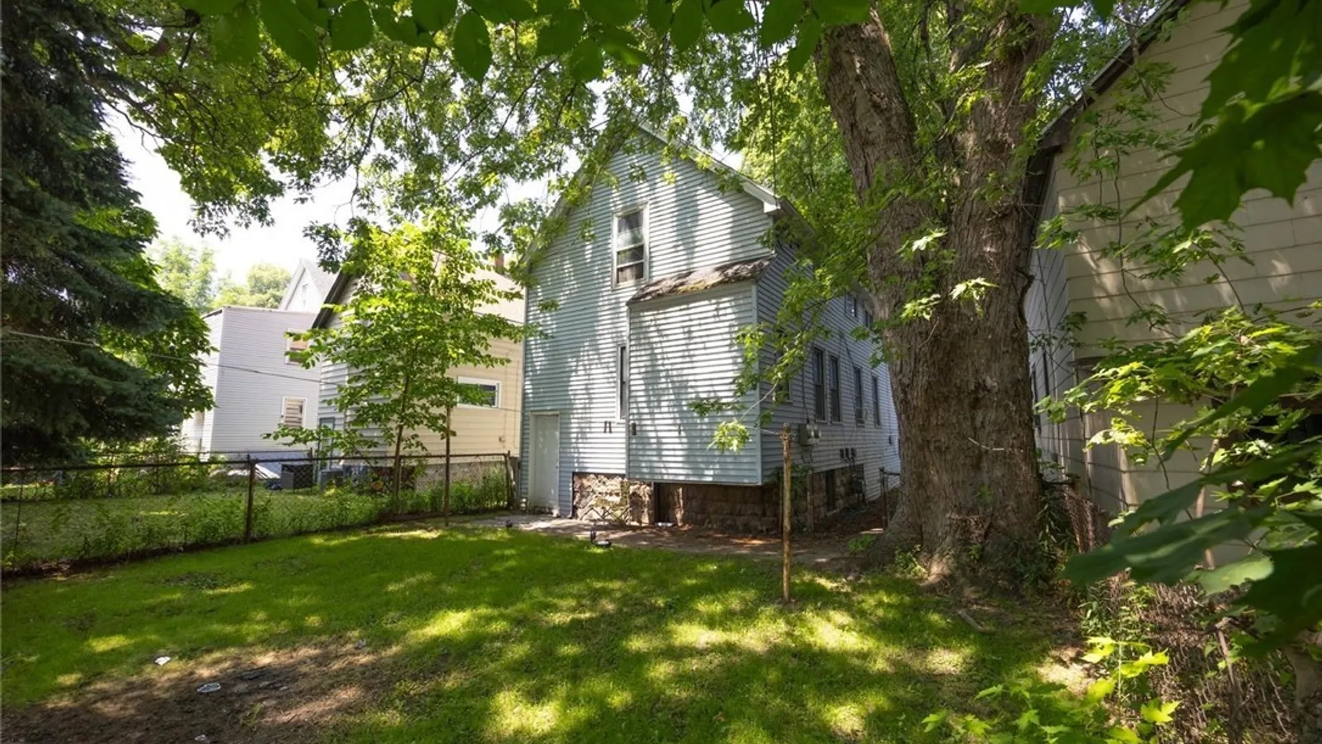 Property at 81 Kingston Place, Buffalo, NY 14210 23