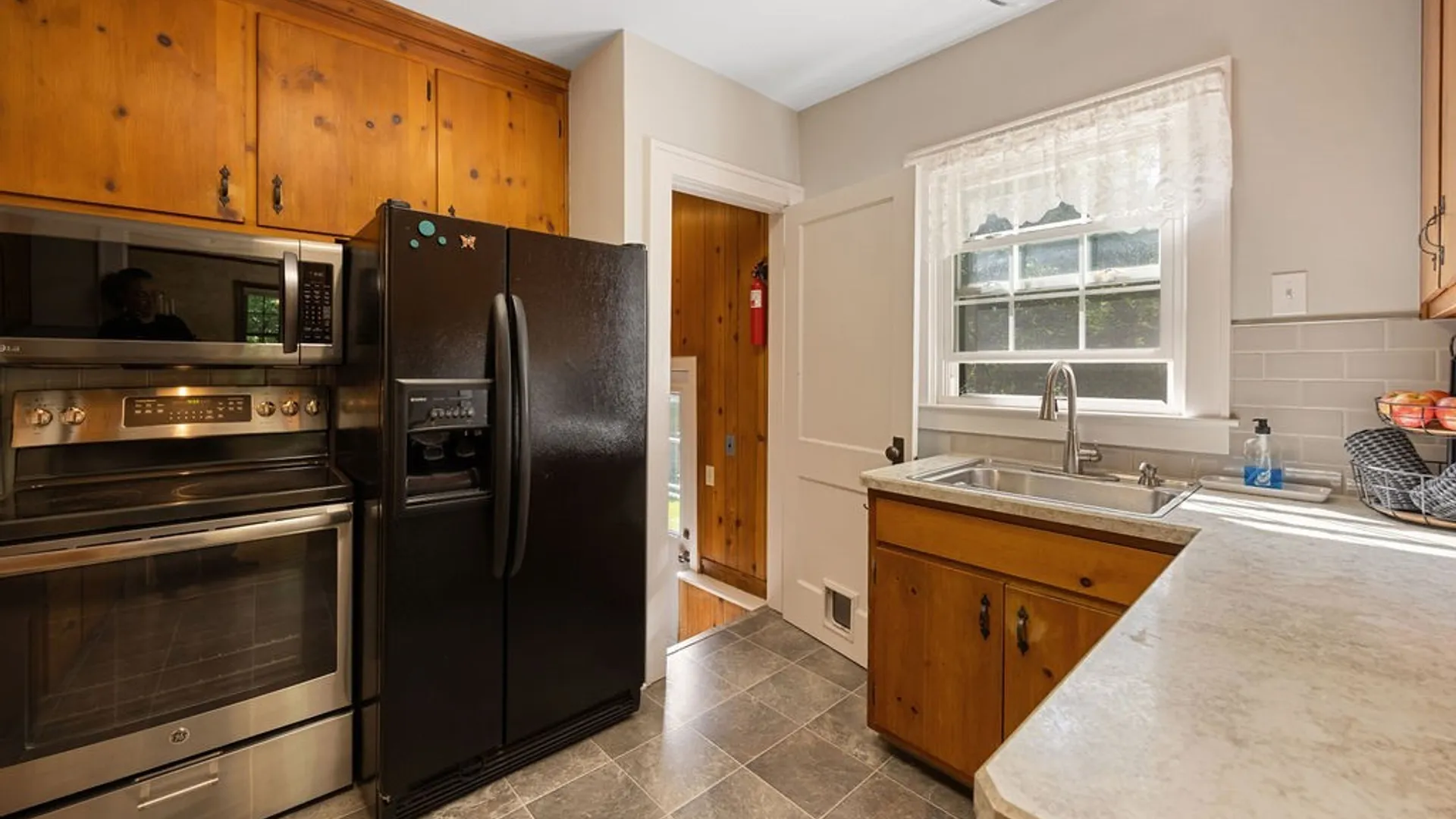 Property at 8118 E Seneca, Manlius, NY 13104 18