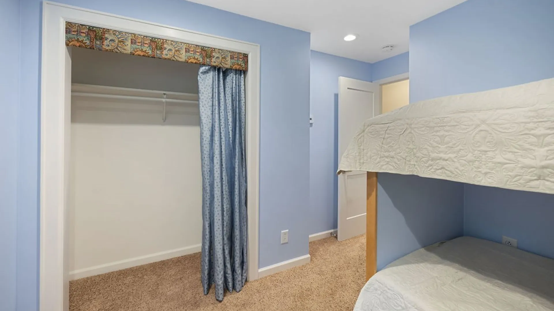 Property at 8118 E Seneca, Manlius, NY 13104 27