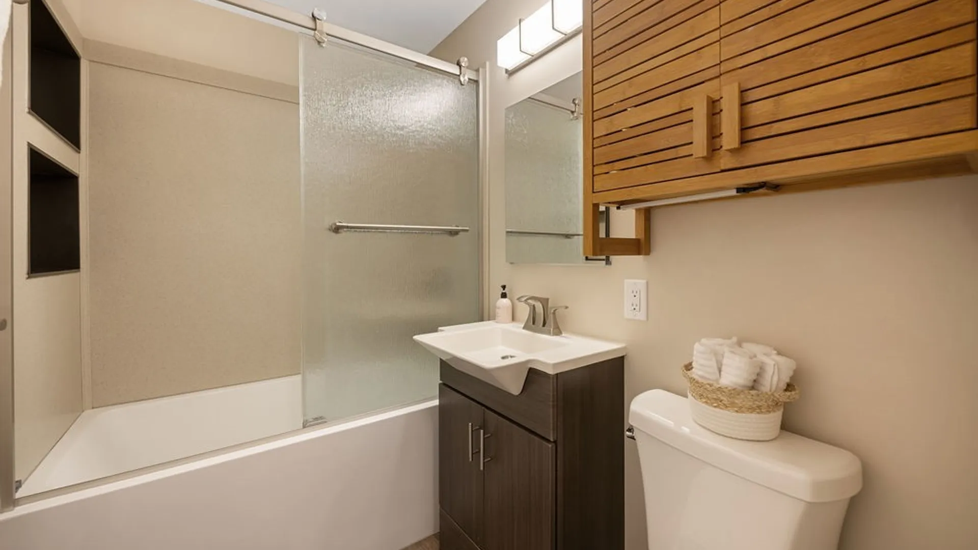 Property at 8118 E Seneca, Manlius, NY 13104 28