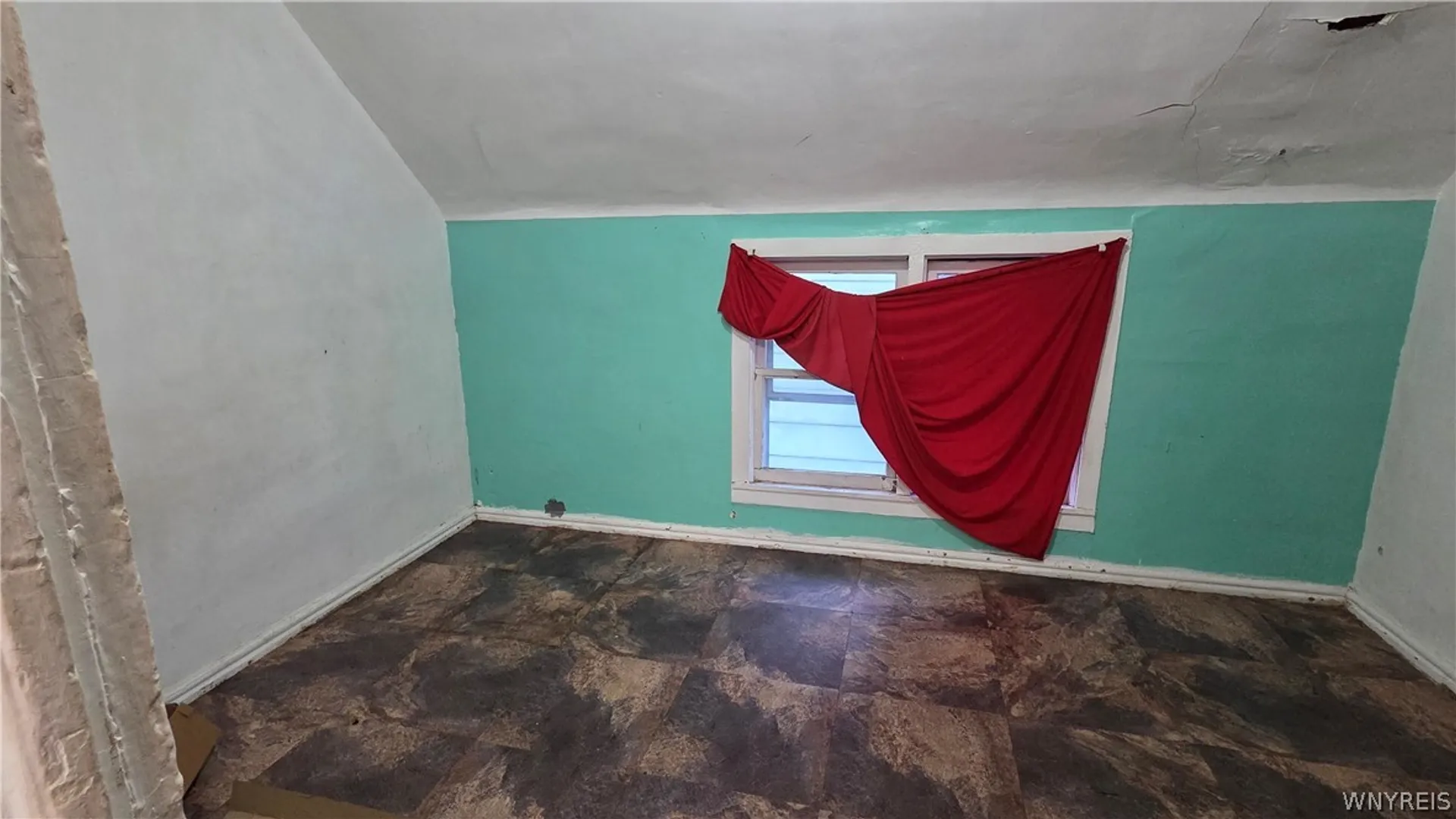 Property at 71 Sattler Avenue, Buffalo, NY 14211 21