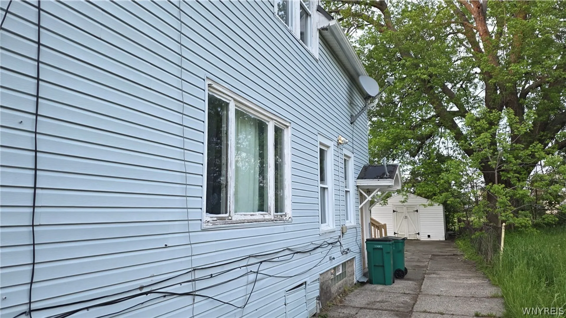 Property at 71 Sattler Avenue, Buffalo, NY 14211 32