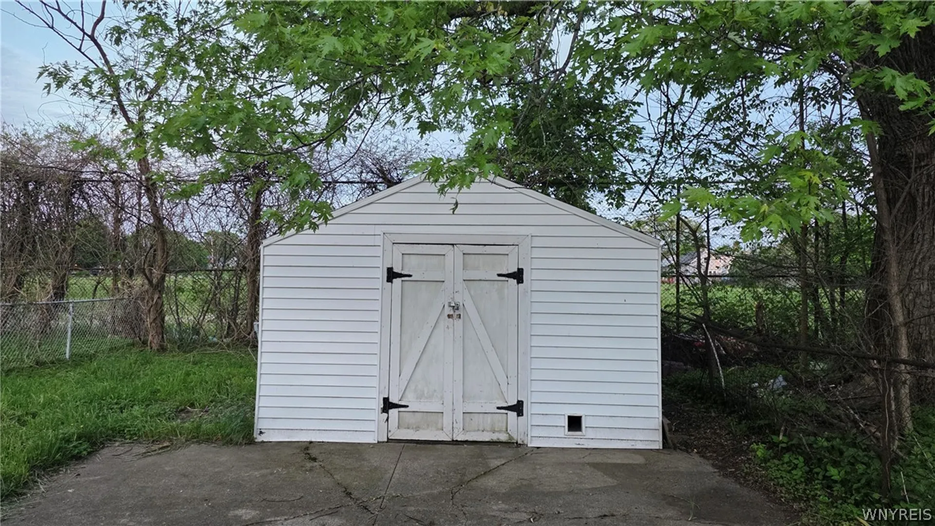 Property at 71 Sattler Avenue, Buffalo, NY 14211 37