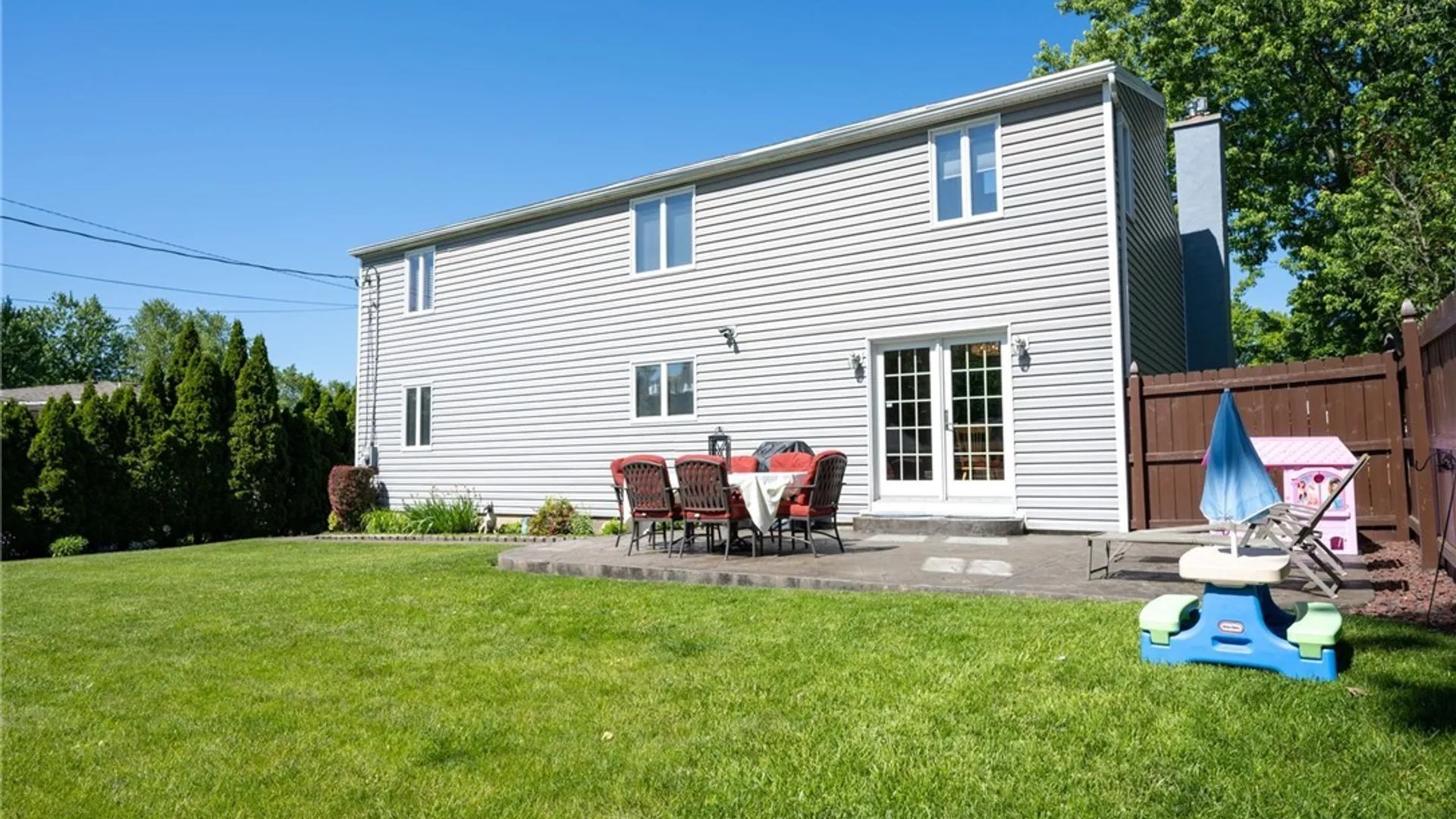 Property at 149 Boxwood Circle, Hamburg, NY 14075 10