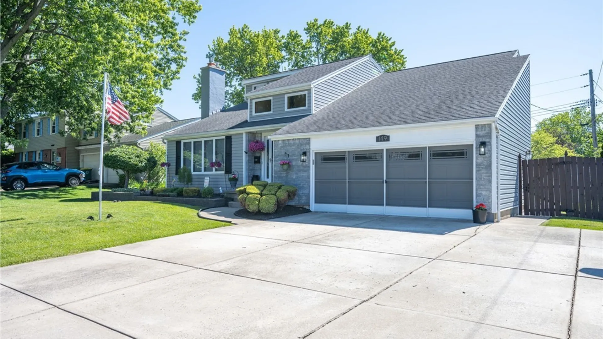 Property at 149 Boxwood Circle, Hamburg, NY 14075 4
