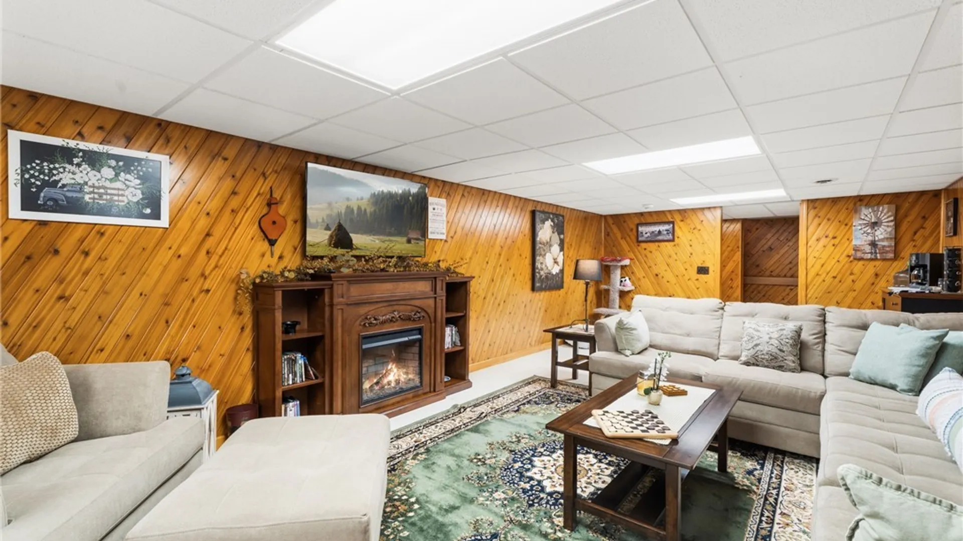 Property at 5812 Winacre Drive, Lafayette, NY 13084 15