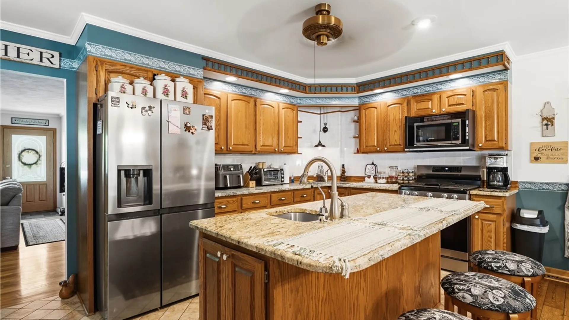 Property at 5812 Winacre Drive, Lafayette, NY 13084 5