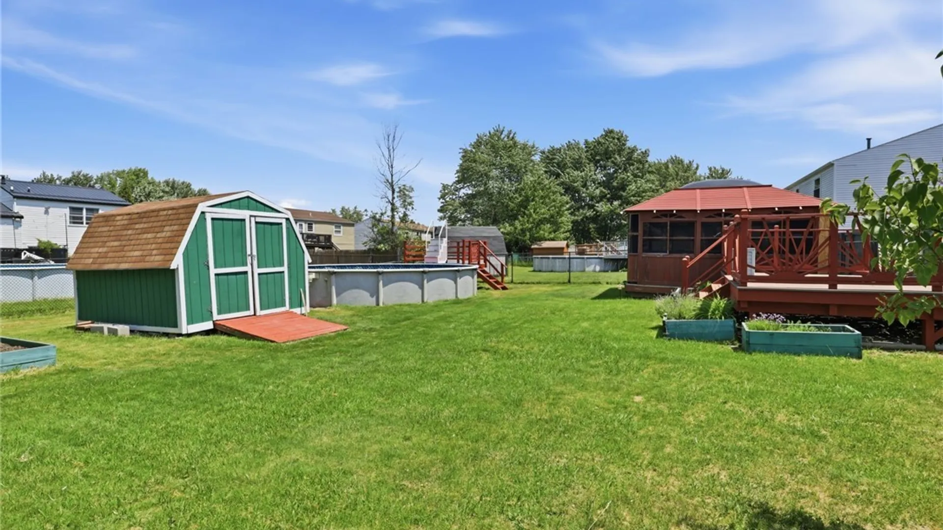 Property at 1394 Glidden Circle, Evans, NY 14047 36