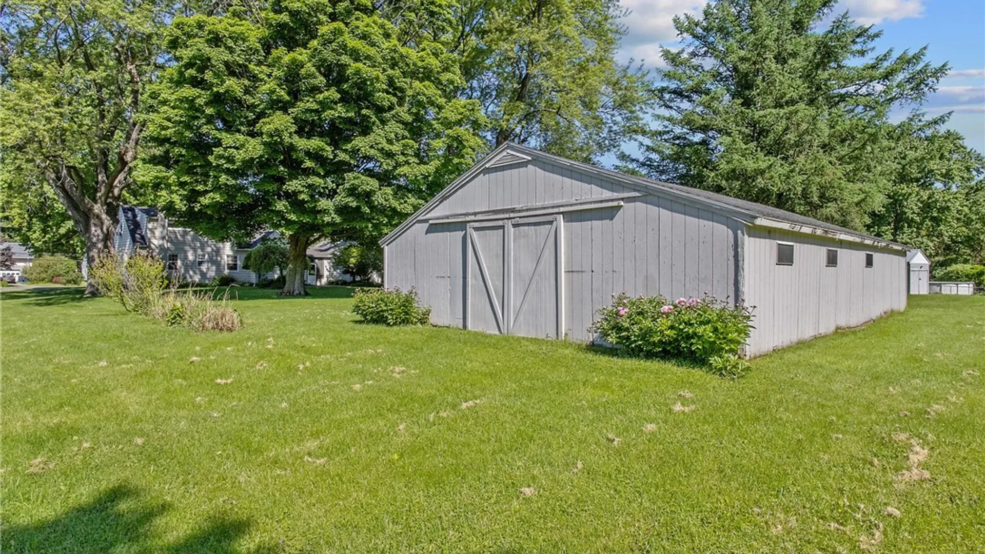 Property at 225 Kasson Road, Camillus, NY 13031 36