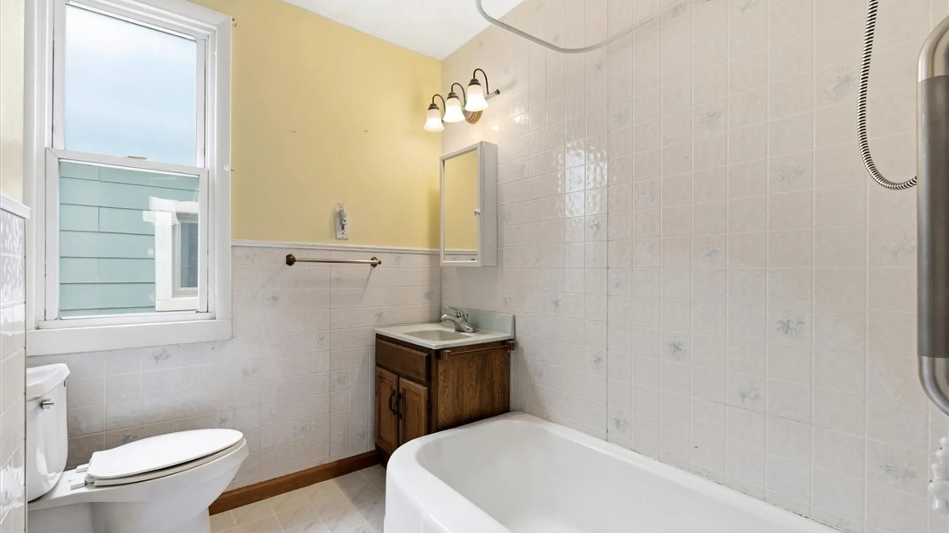 Property at 606 Schuyler Street, Syracuse, NY 13204 16