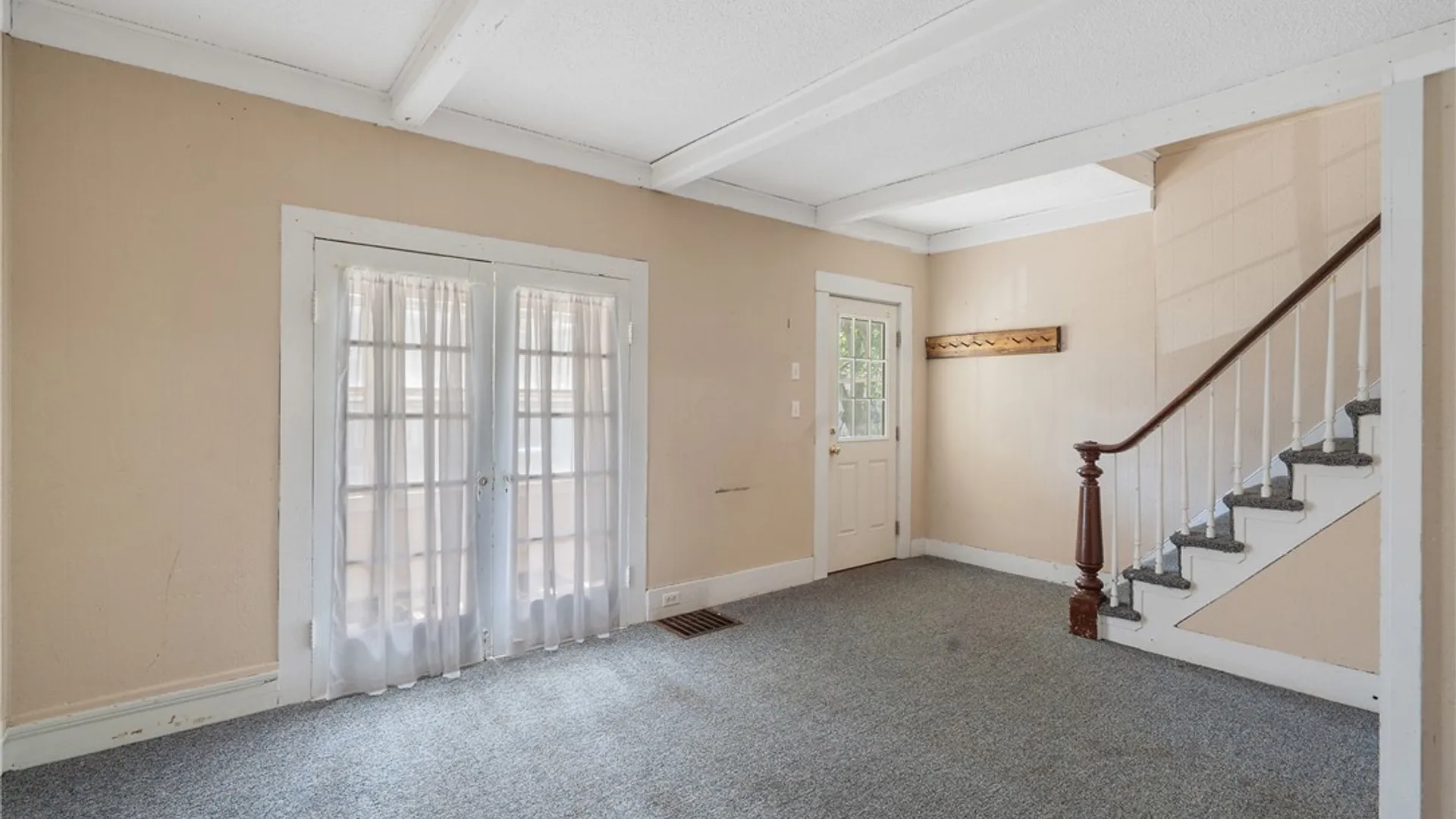 Property at 39 John Street, Oswego, NY 13126 2
