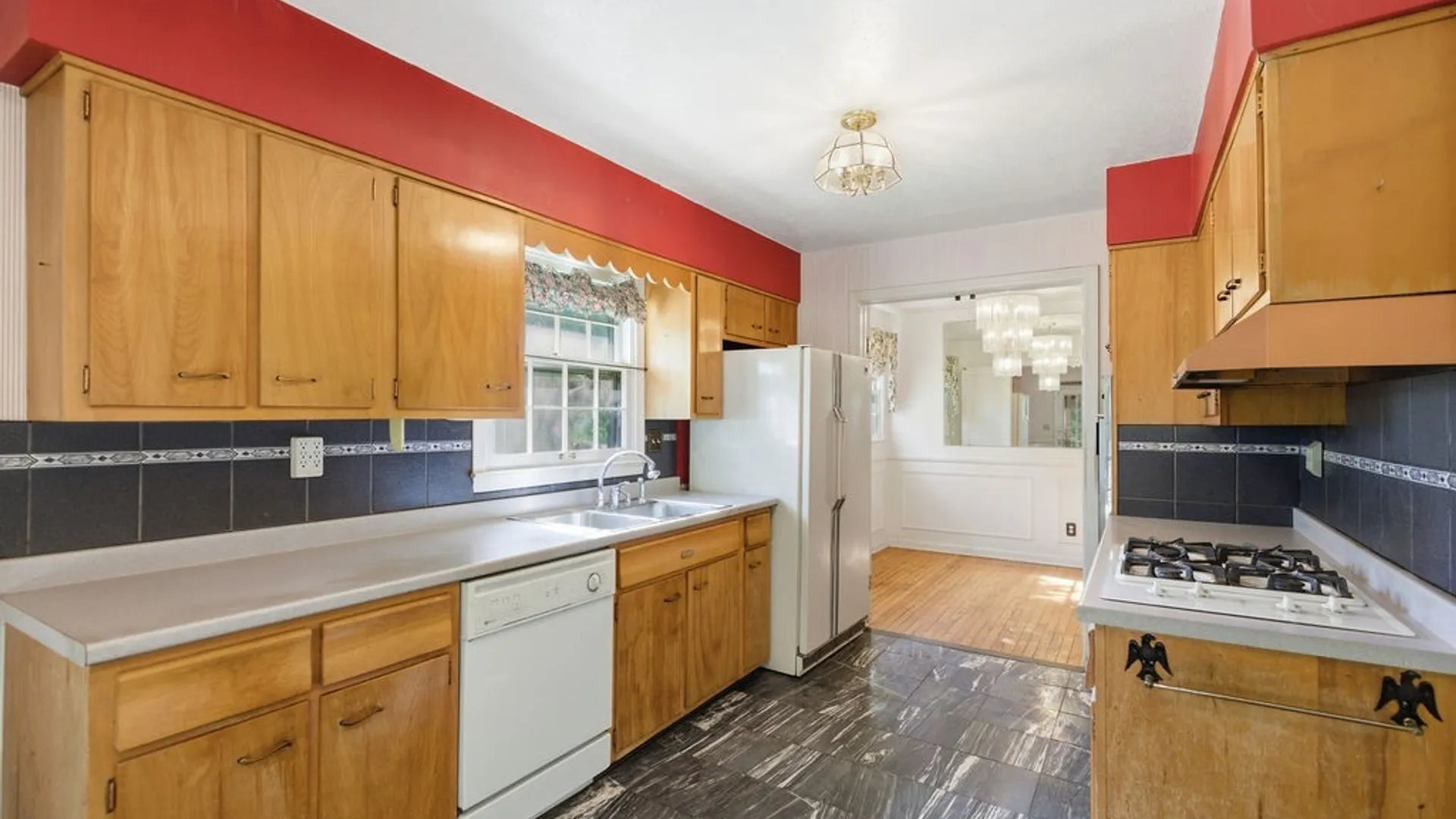 Property at 112 Margo Lane, Manlius, NY 13066 18