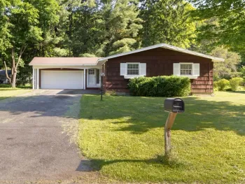 Property at 112 Margo Lane, Manlius, NY 13066